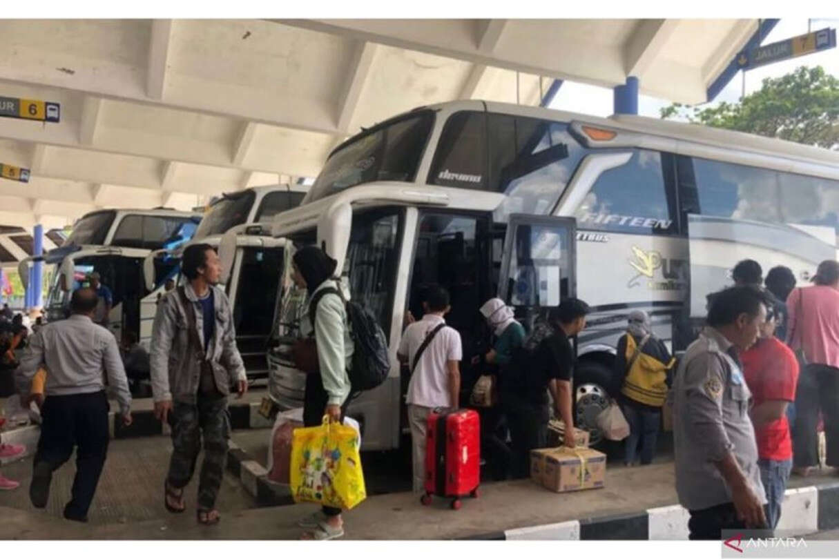 Jadwal & Harga Tiket Bus AKAP dari Bali ke Pulau Jawa Jumat 26 Juli 2024, Lengkap!