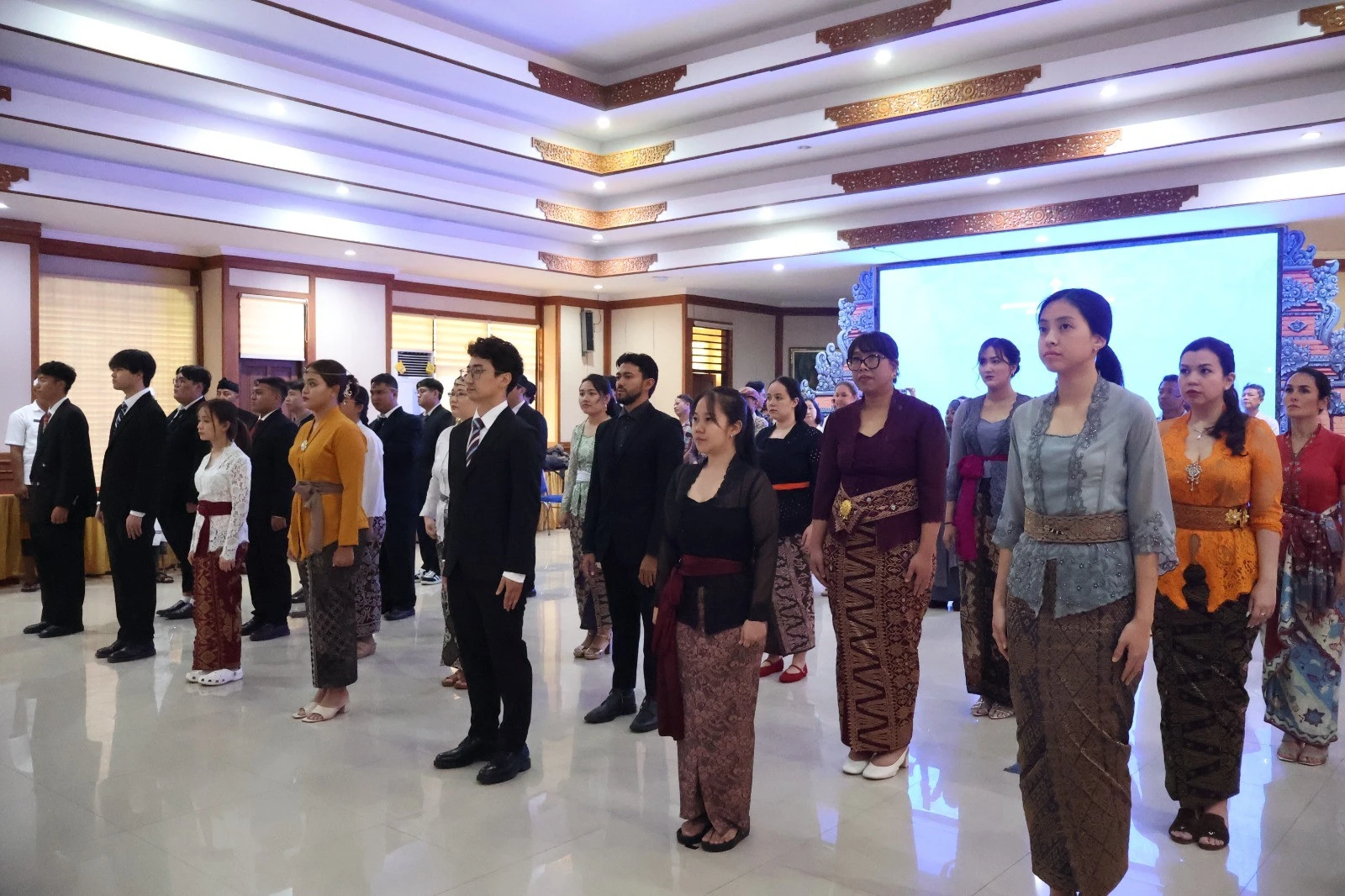 25 Warga Asing di Bali Sah Jadi WNI, Kakanwil Eem Berpesan, Simak