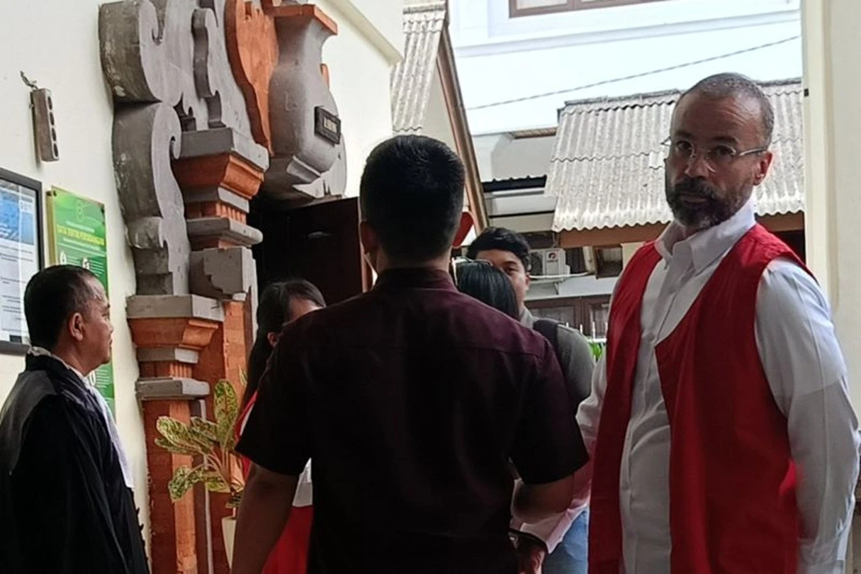 Bule Kanada Penipu Diadili di PN Denpasar, Korban Rugi Besar, Begini Kisahnya