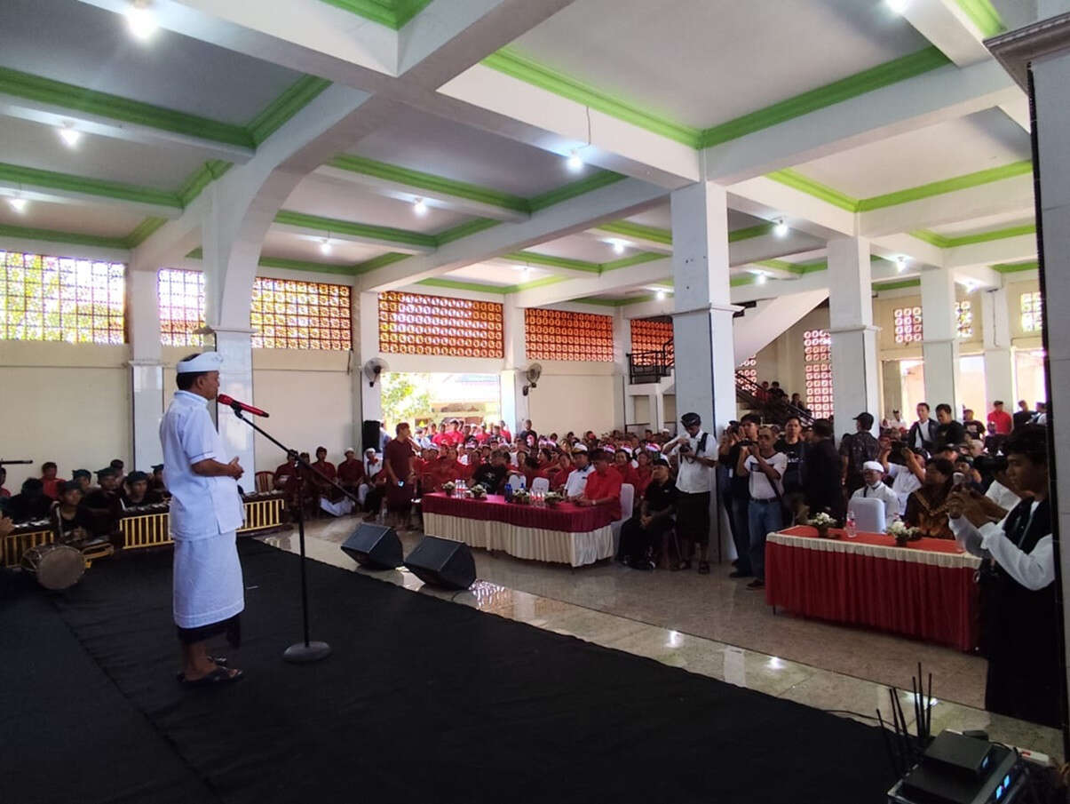 Koster Serap Aspirasi ke Bebandem Karangasem, Ini Permintaan Warga