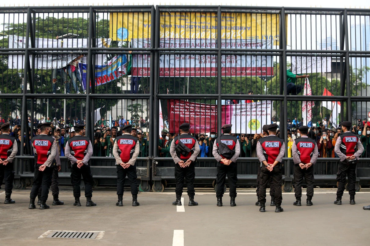NasDem-PAN Harus Berani PAW Sahroni, Eko Patrio, dan Uya Kuya, Publik Jakarta Sudah tak Percaya Lagi