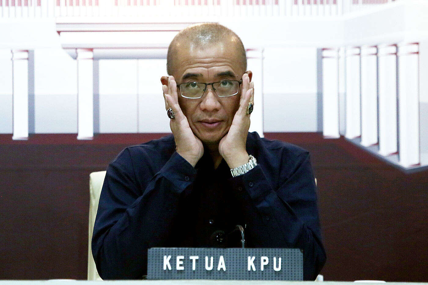 5 Berita Terpopuler: 5 Rayuan Ketua KPU Terungkap, Ada Panggilan Sayang, Begini Momen Pertamanya