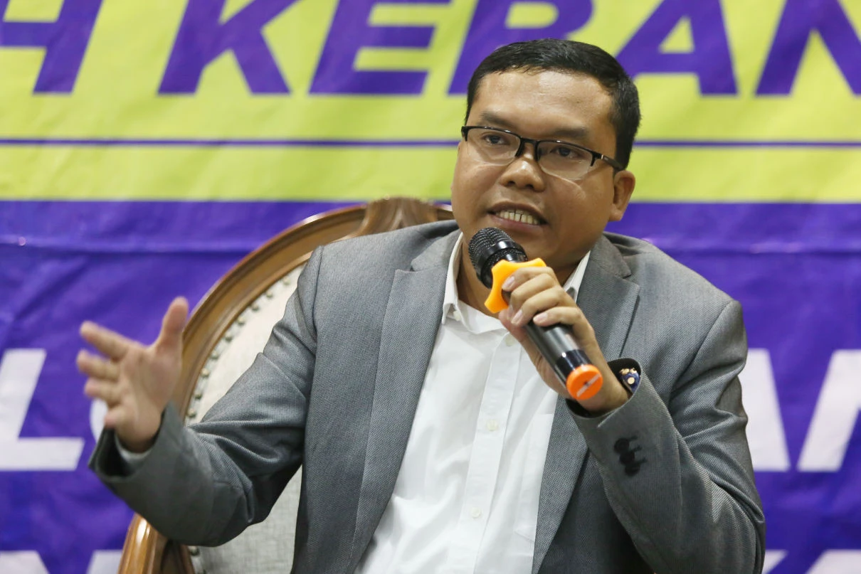 Pangi Soroti 'Geng Solo' di Balik Isu Pemakzulan Gibran dan Pembubaran DPR