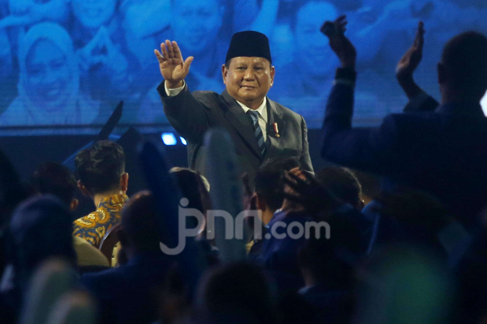 Timnas Indonesia Kalah Telak, Prabowo: Ini Tim Baru, Pelatih Baru