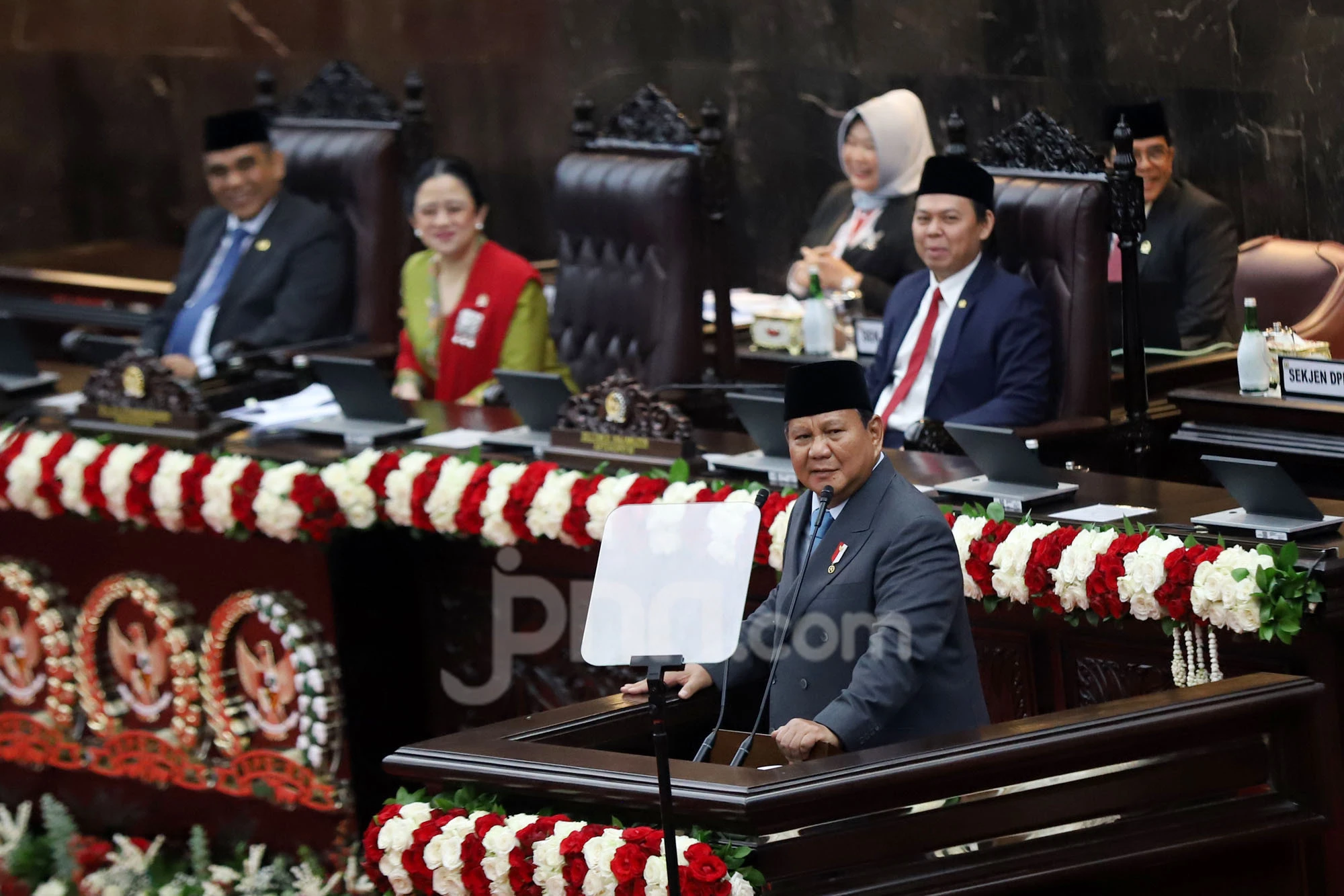 Di Depan DPR, Prabowo Janjikan Pertumbuhan Ekonomi 6,5 Persen