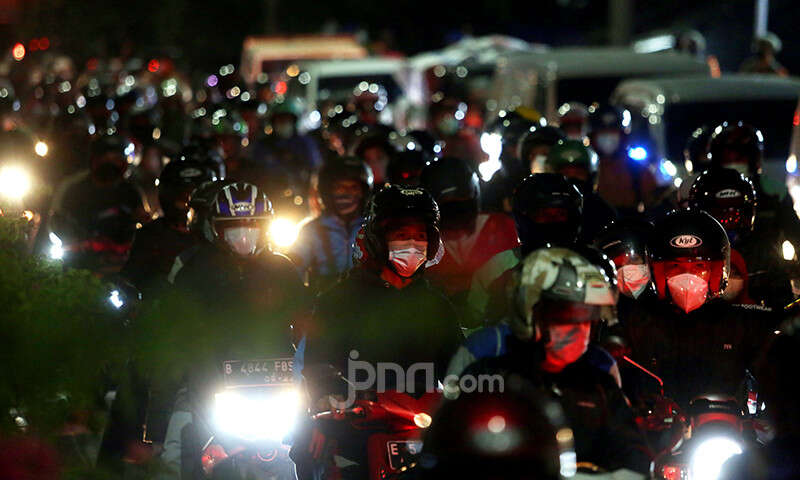 Antrean Kendaraan di Puncak Bogor Capai 2,5 Km