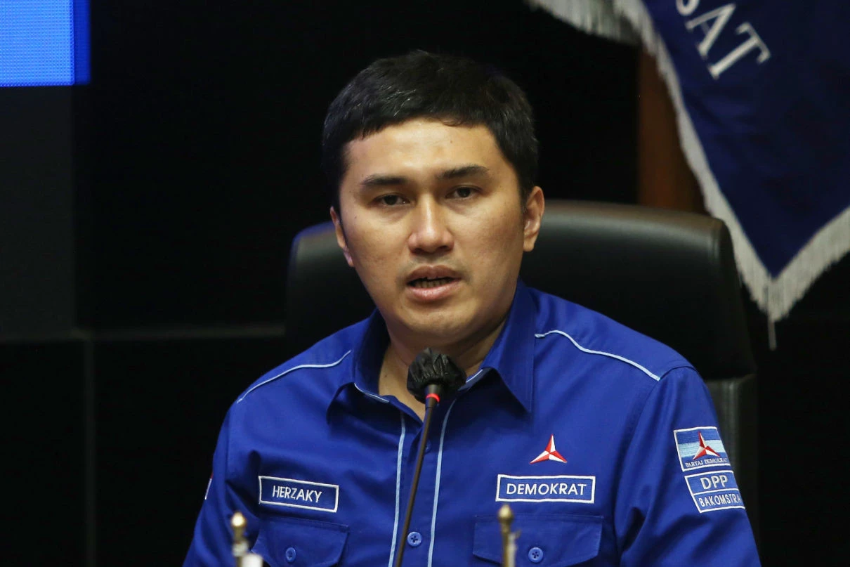 Bantah Tudingan Demokrat Dalang Isu Ijazah Palsu, Herzaky: Keluarga SBY dan Jokowi Saling Menghormati