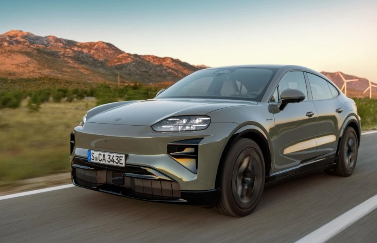 Porsche Cayenne Coupe Electric 2026 Diklaim Mampu Memuntahkan Tenaga hingga 1.139 Hp