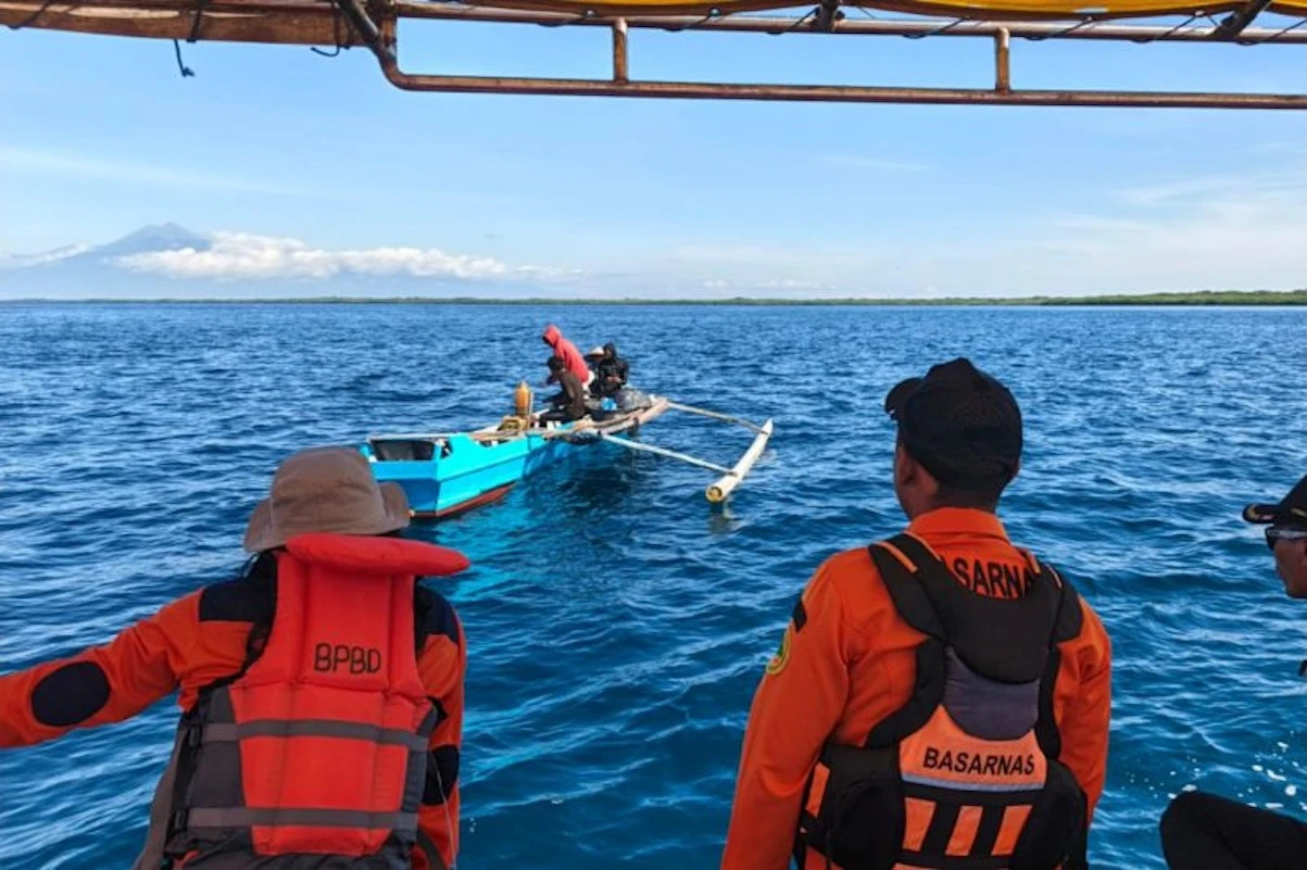 Tim SAR Terus Bergerak Cari Nelayan Hilang Saat Melaut di Sumbawa