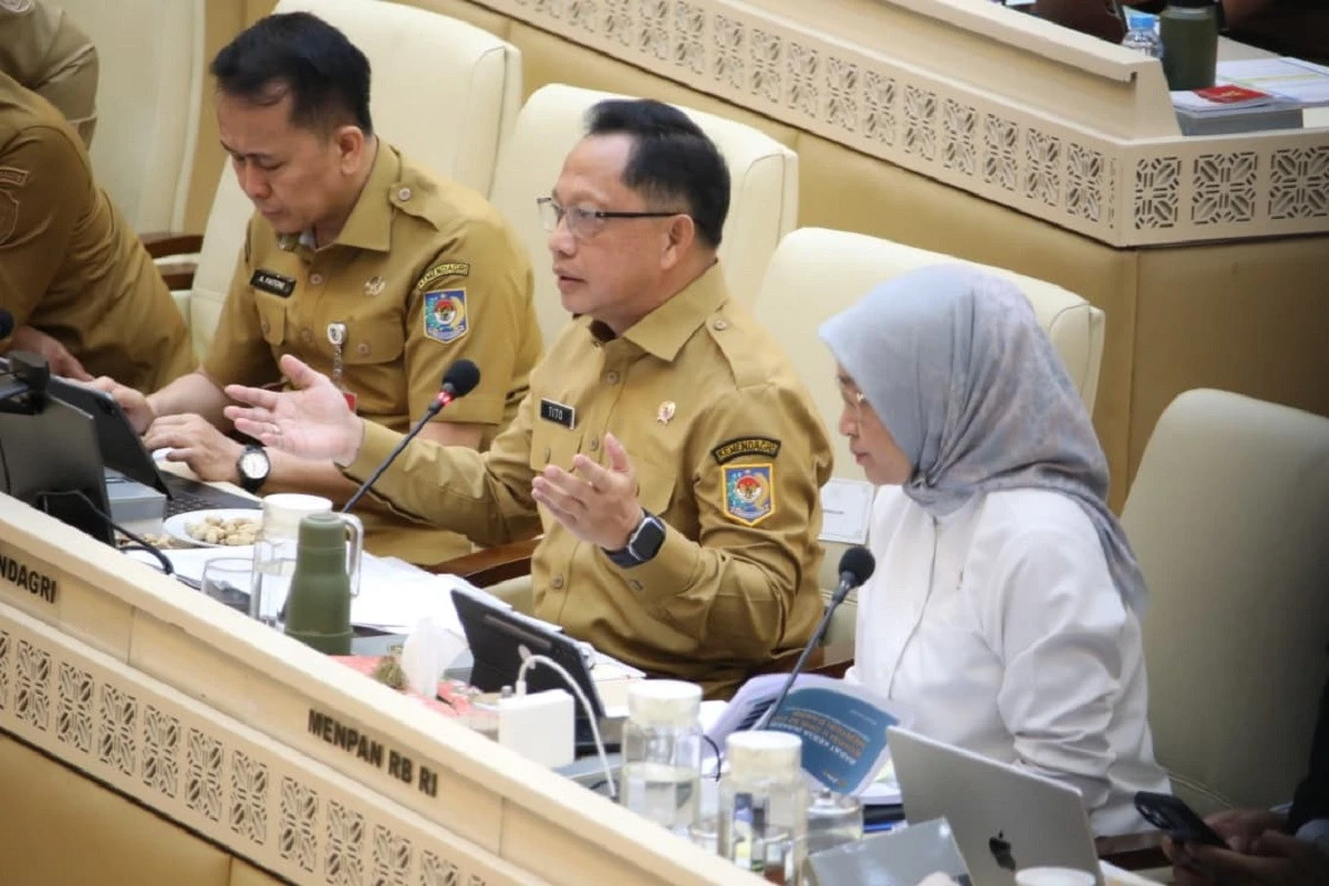 Honorer Administrasi Pasti Tidak Suka Pernyataan Mendagri Ini, Jleb!