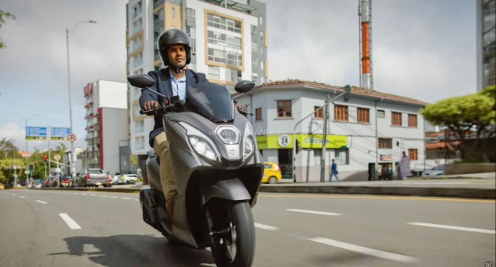 New Suzuki Burgman 15: Siap Menantang Dominasi PCX dan NMax