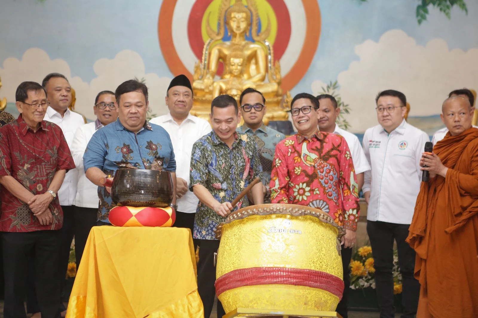 Refleksi Waisak PKB, Gus Halim: Indonesia Butuh Lebih Banyak Cinta dan Persaudaraan