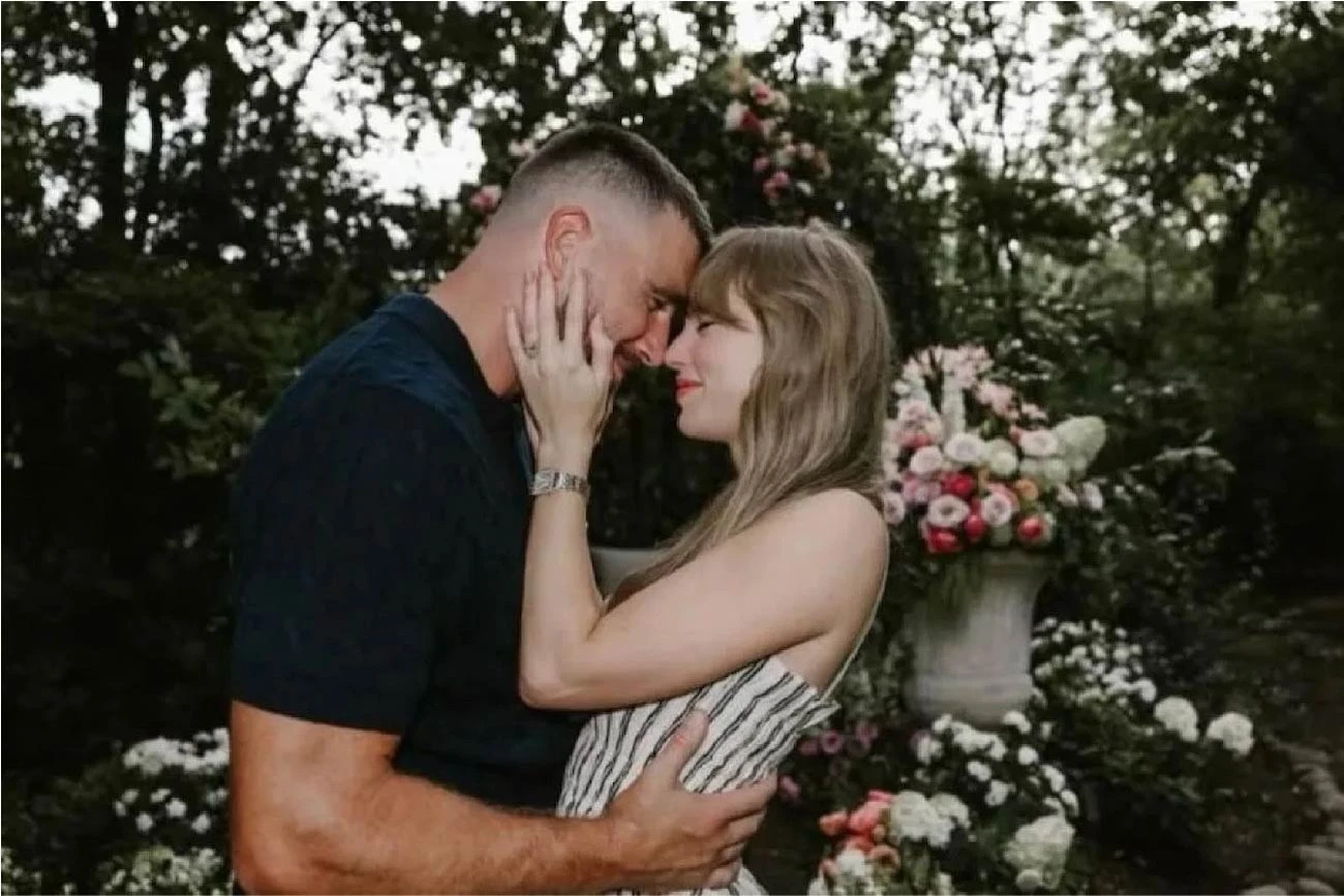 Taylor Swift dan Travis Kelce Dikabarkan Segera Menikah