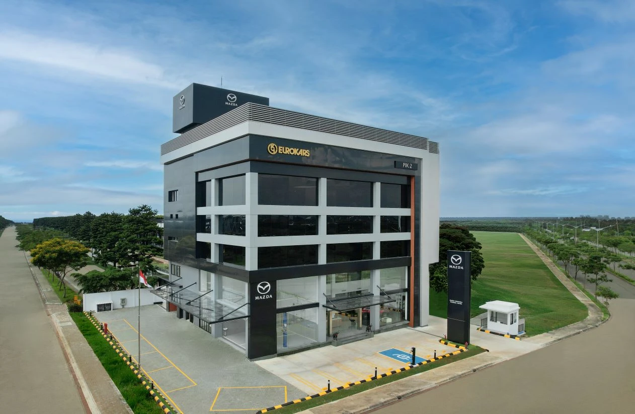 Pertama di Indonesia, Mazda Dirikan Dealer Sekaligus Training Center di PIK2