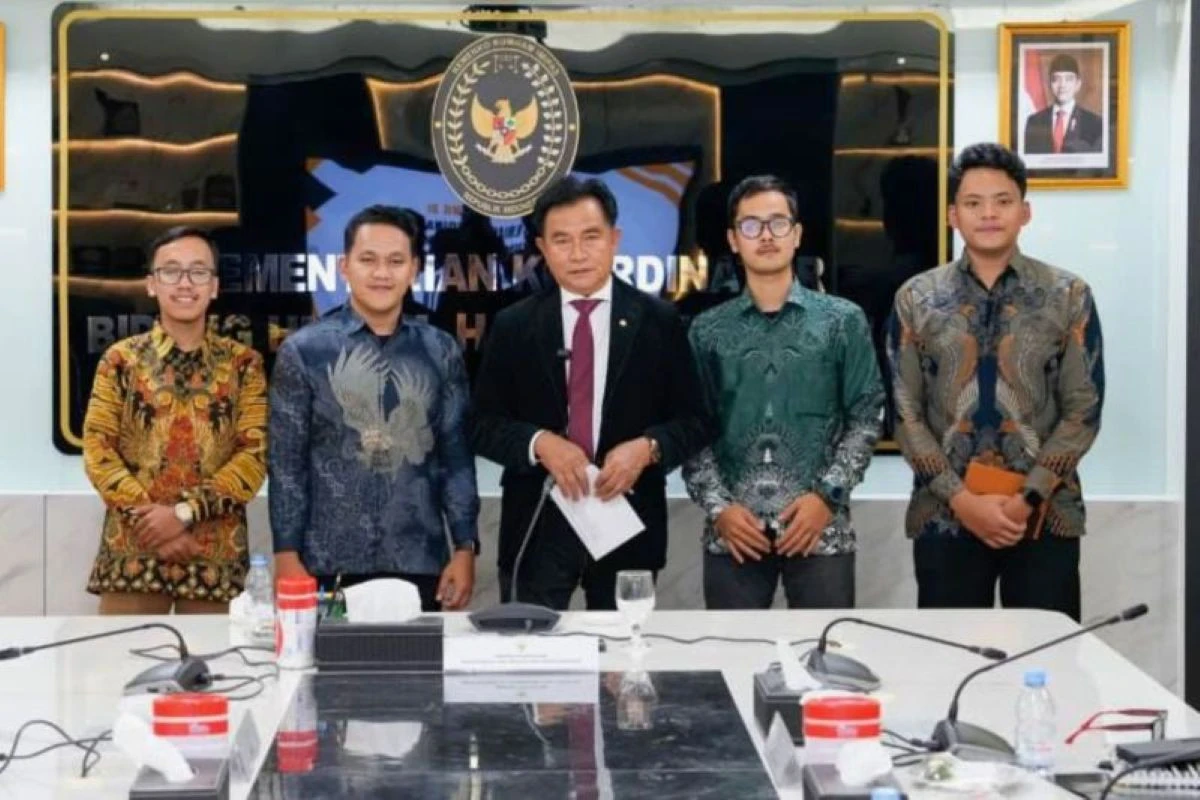 Begini Janji Yusril Setelah Mendengar Tuntutan BEM SI