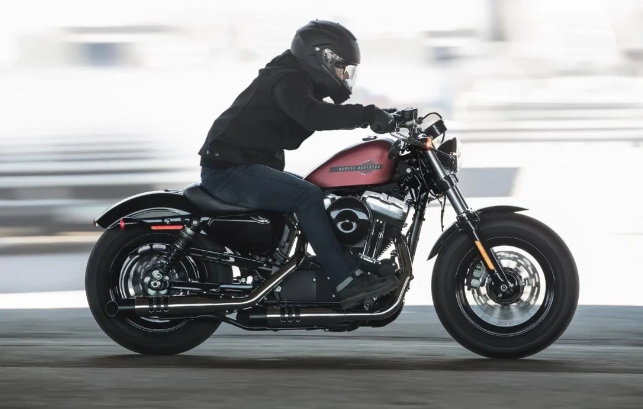 Harley Davidson Pengin Kembali ke Akar Tradisionalnya Lewat Sportster 883