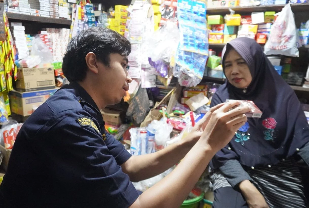 Tekan Peredaran Rokok Ilegal, Bea Cukai dan Pemda Gencarkan Edukasi Cukai