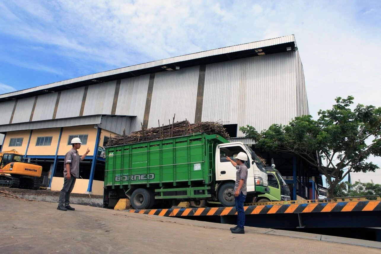 BULOG Dukung Upaya Menjaga Kelancaran Penyaluran Tebu Petani di Blora