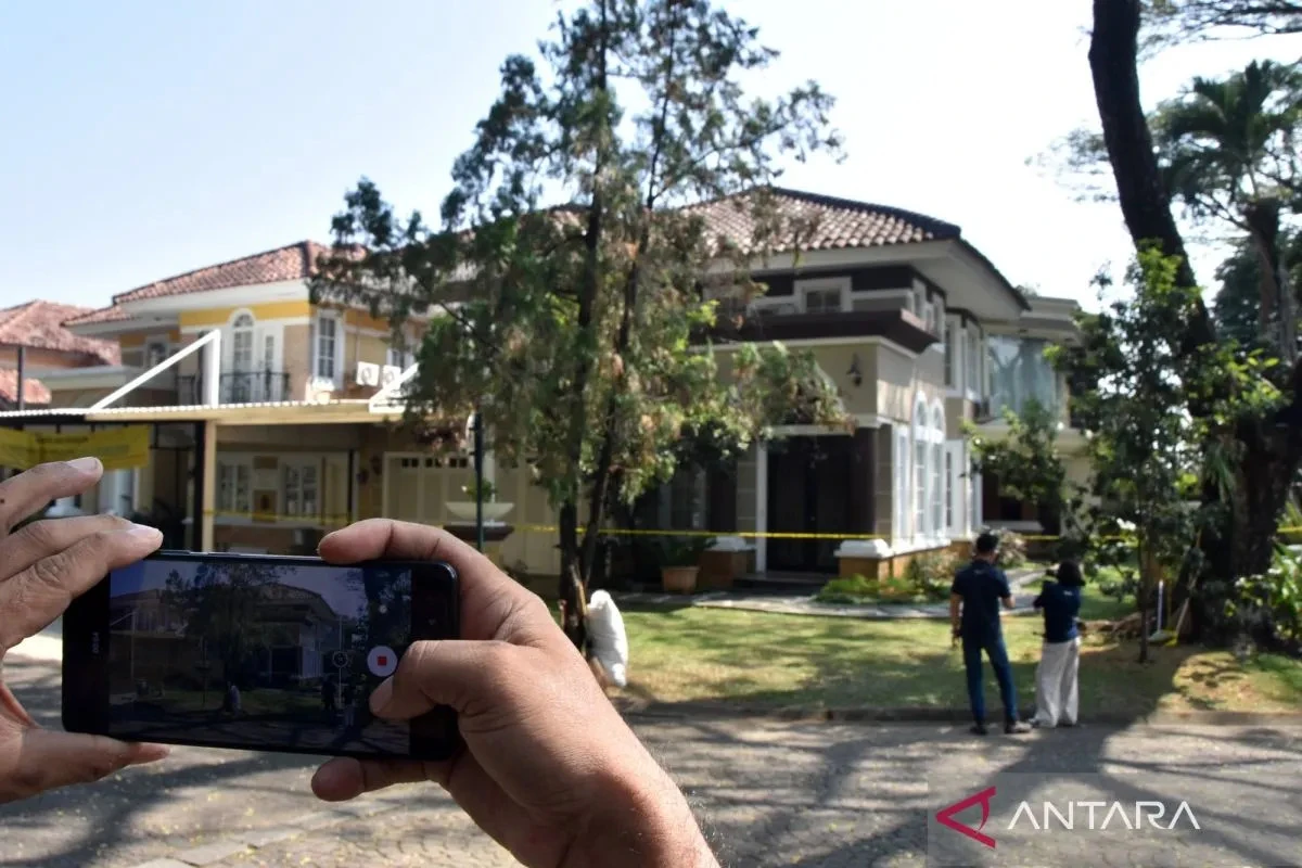 Polri Dalami Isu Foto Jampidsus di Rumah Sentul yang Digeledah
