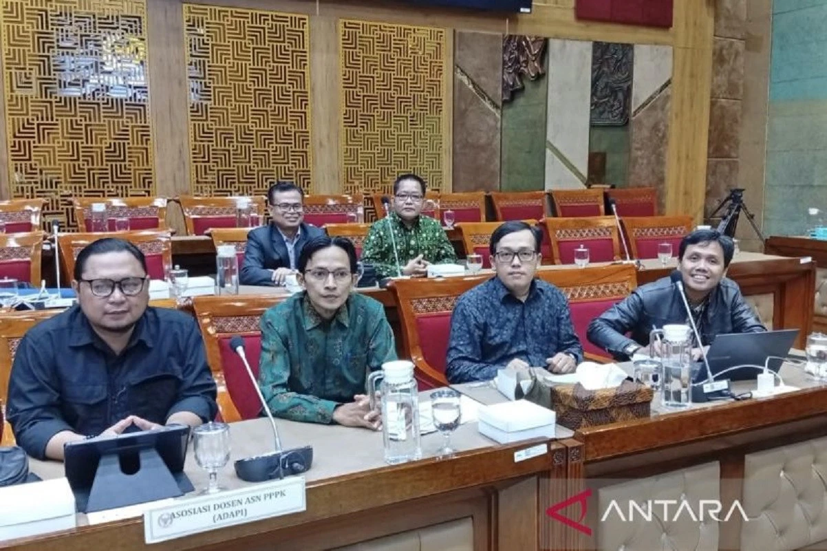 Kabar Terbaru Upaya Alih Status PPPK menjadi PNS, Sinyal Positif