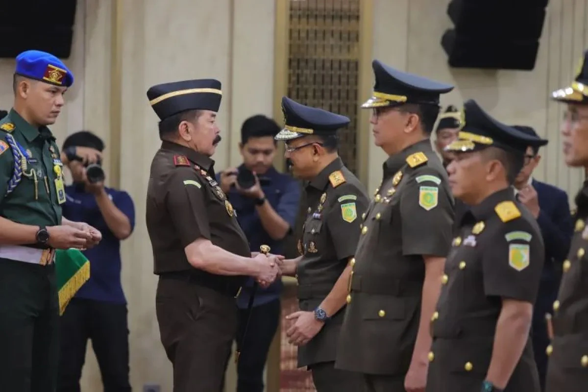 Kuntadi Dilantik sebagai Jampidsus, Ini Pesan Jaksa Agung