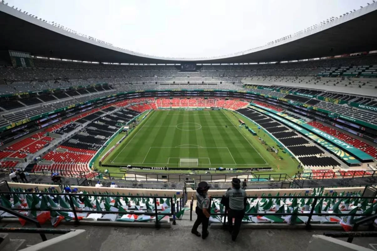 Situasi Belum Aman, Laga Meksiko Vs Inggris Ditunda