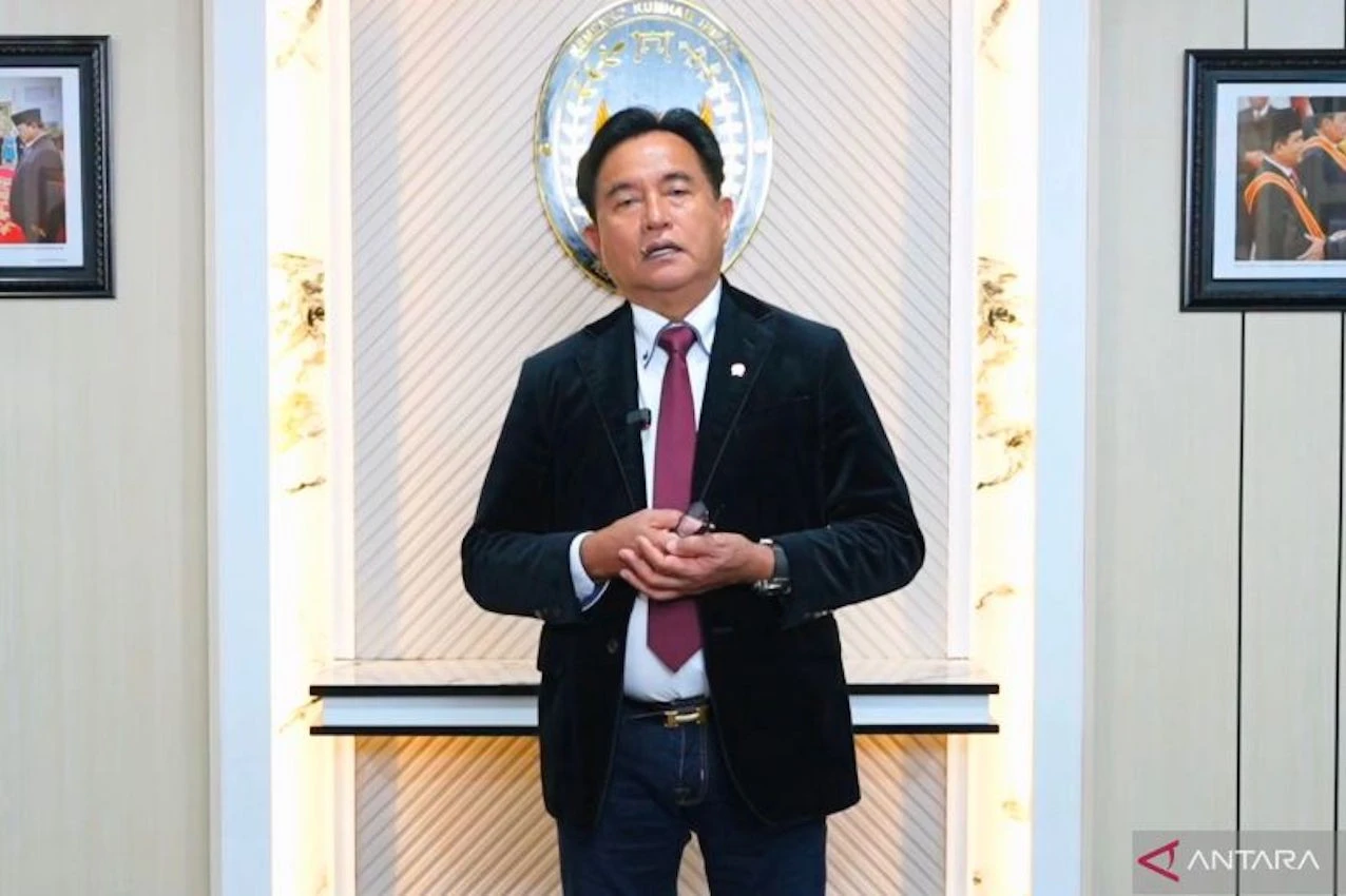 Menko Yusril Tegaskan Jalur Cepat ITAS dan ITAP Bagi WNA Kini Resmi Dihapus