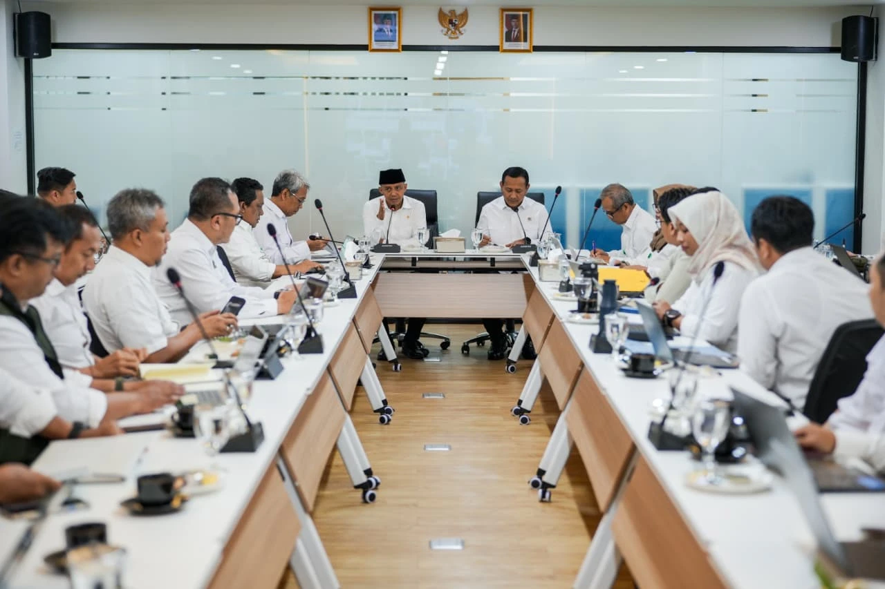 Menhut Raja Juli Tancap Gas Wujudkan Layanan Kehutanan Berbasis Digital