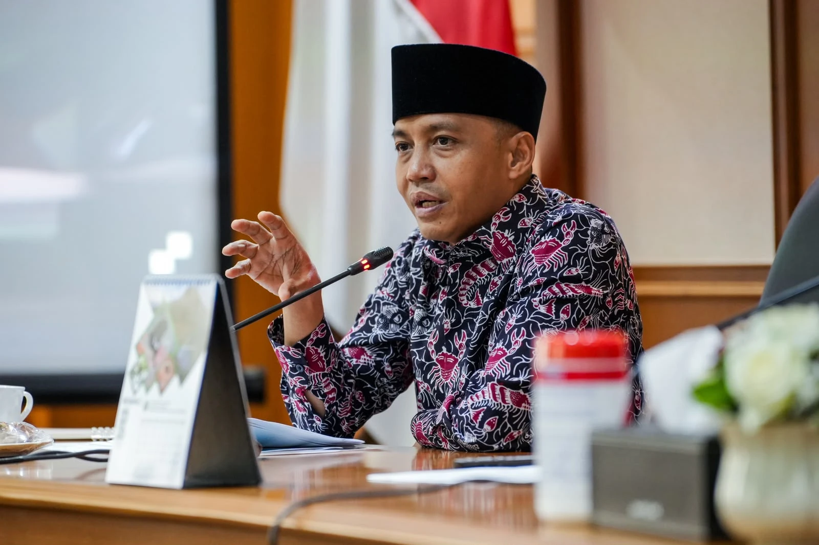 Demi Percepat Deteksi Persoalan Hutan, Raja Juli Dorong Pemanfaatan Drone