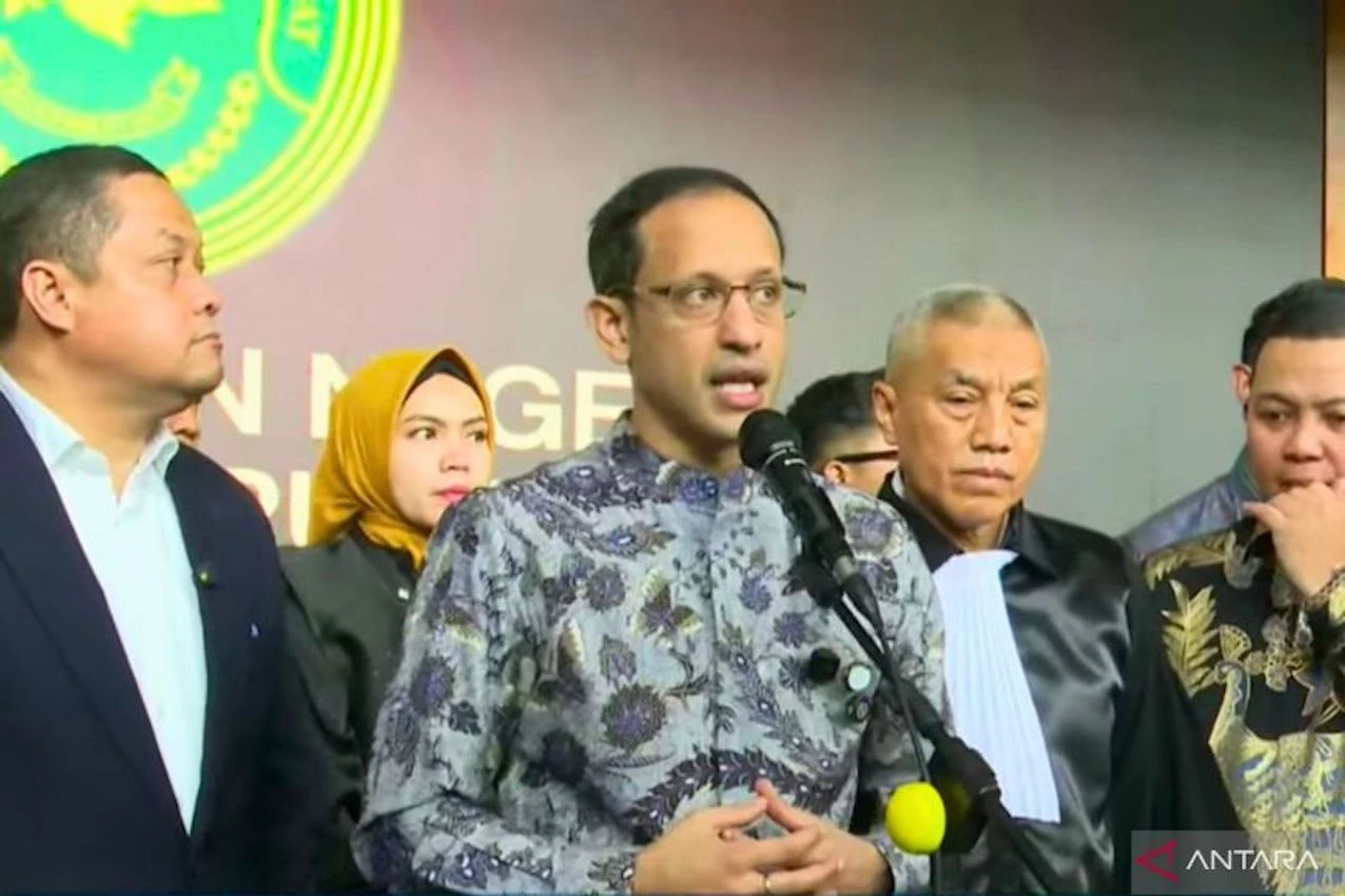 Didakwa Rugikan Negara, Nadiem Makarim Klaim Chromebook Justru Hemat Rp 3,9 Triliun