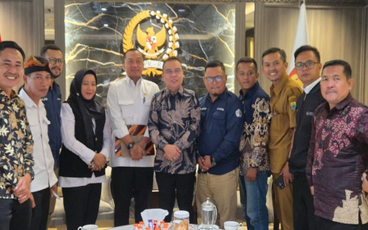 5 Forum PPPK & PPPK Paruh Waktu Bertemu Mensesneg dan Sufmi Dasco, Hasilnya Positif