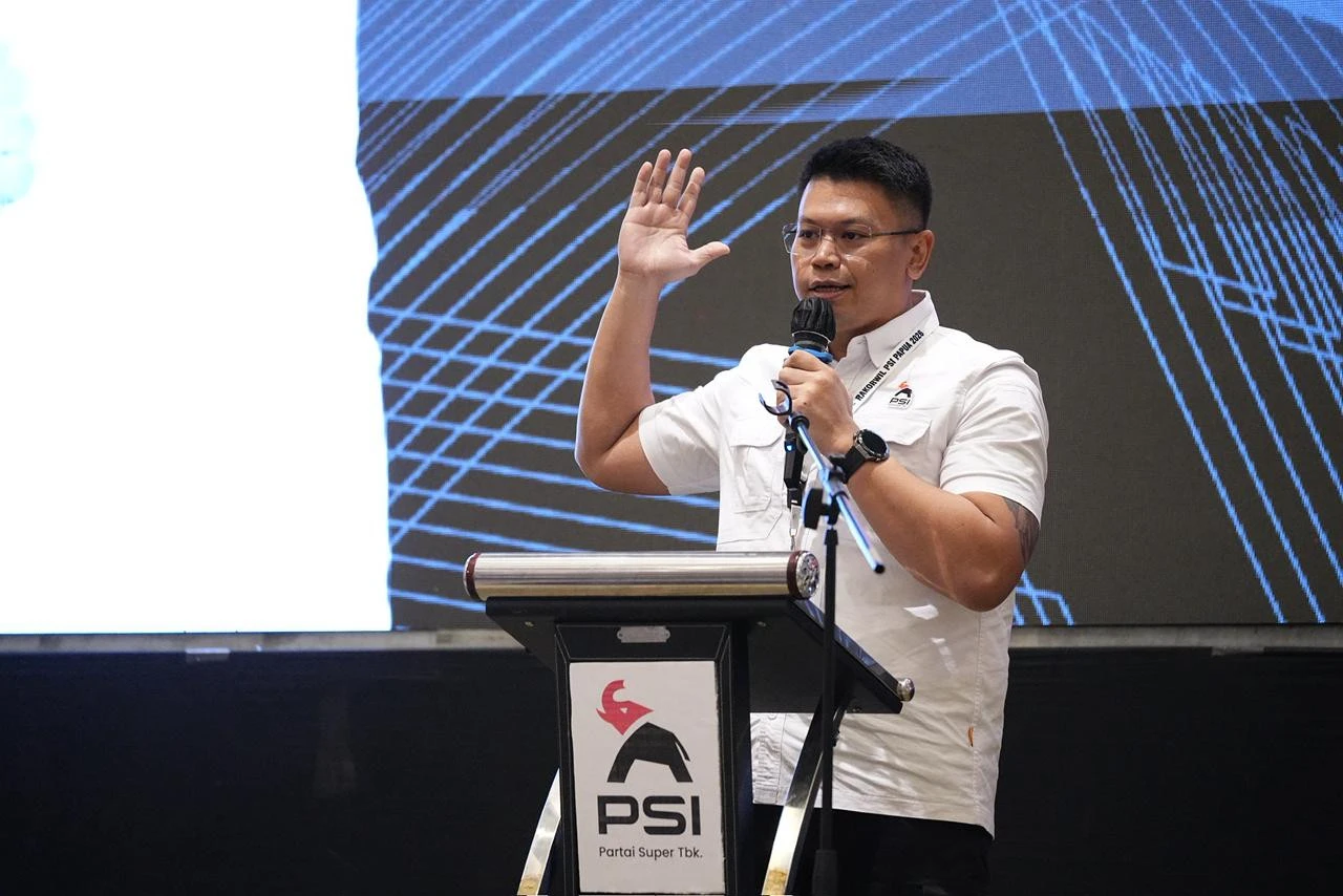 Sejumlah Politikus Senior Kabupaten Sarmi Gabung PSI, Ada Kader NasDem