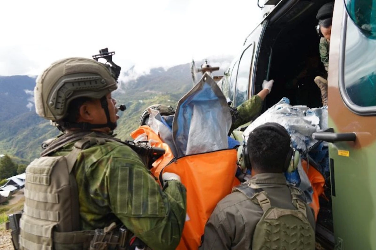 Koops TNI Habema Buru Kelompok Separatis Penembak Pilot AMA Air