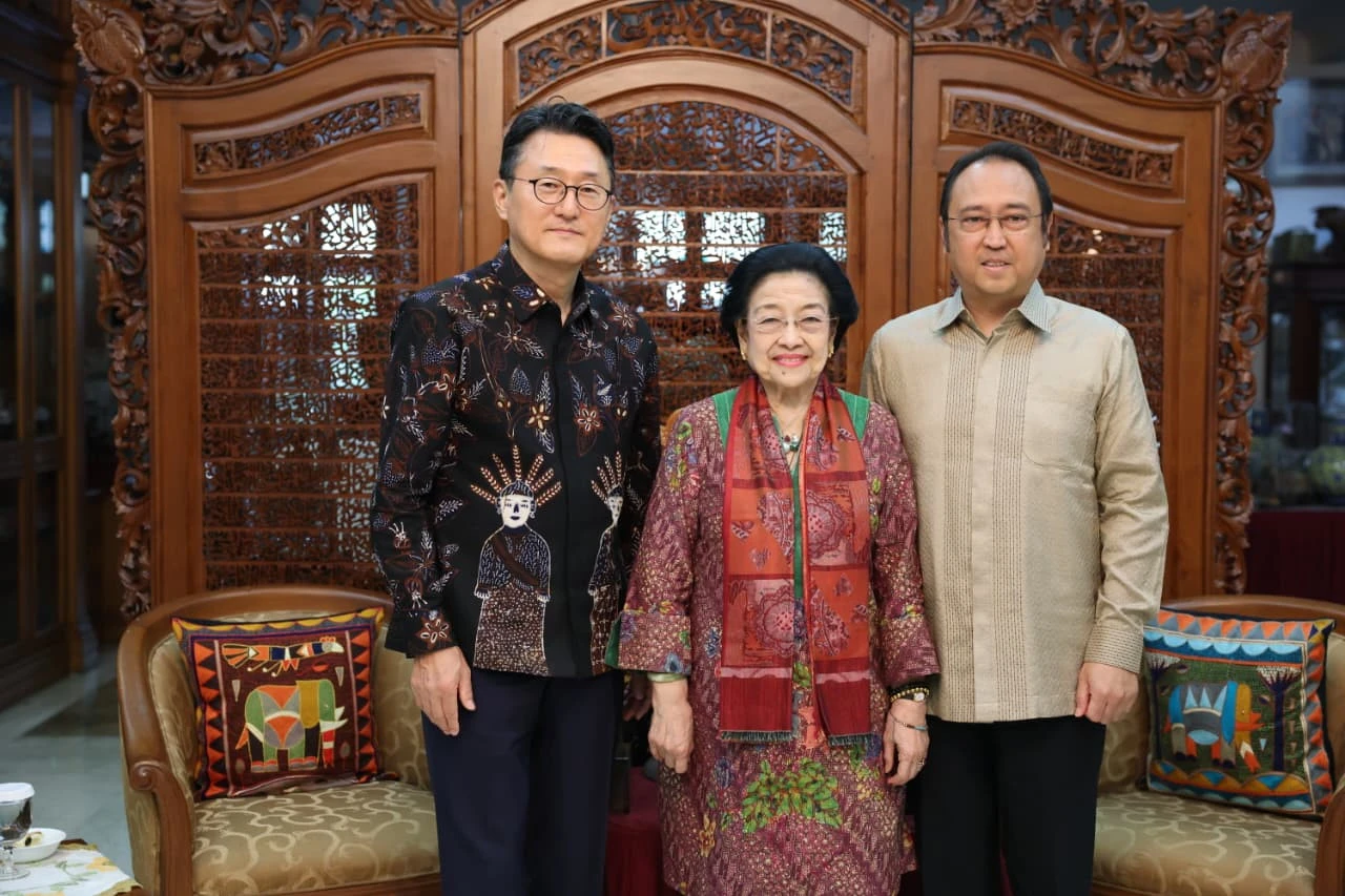 Megawati Terima Kunjungan Dubes Korsel dan UEA, Ini yang Dibahas