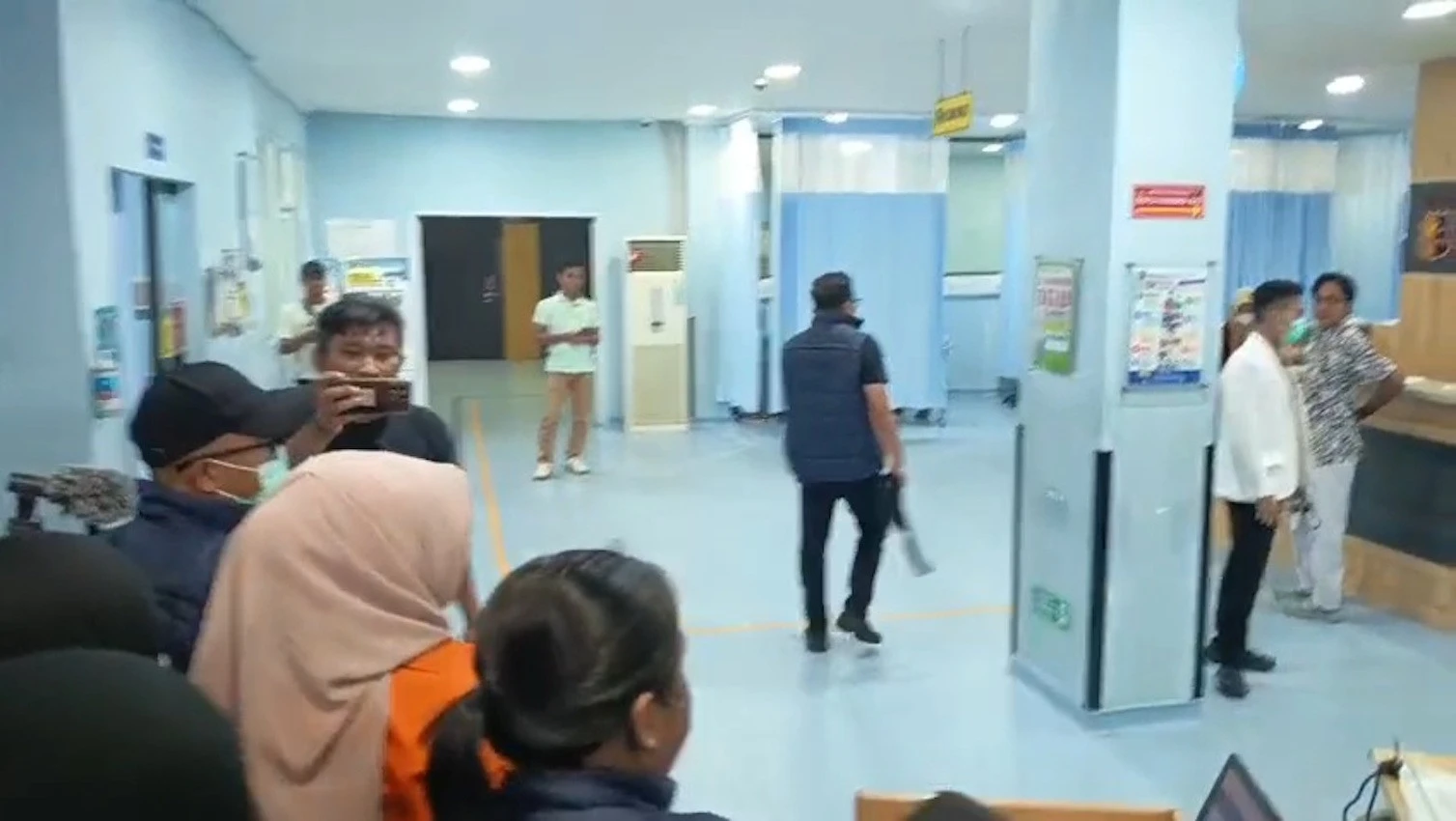 Roy Suryo dan Dokter Tifa Hari Ini Diserahkan ke Kejari Jaksel