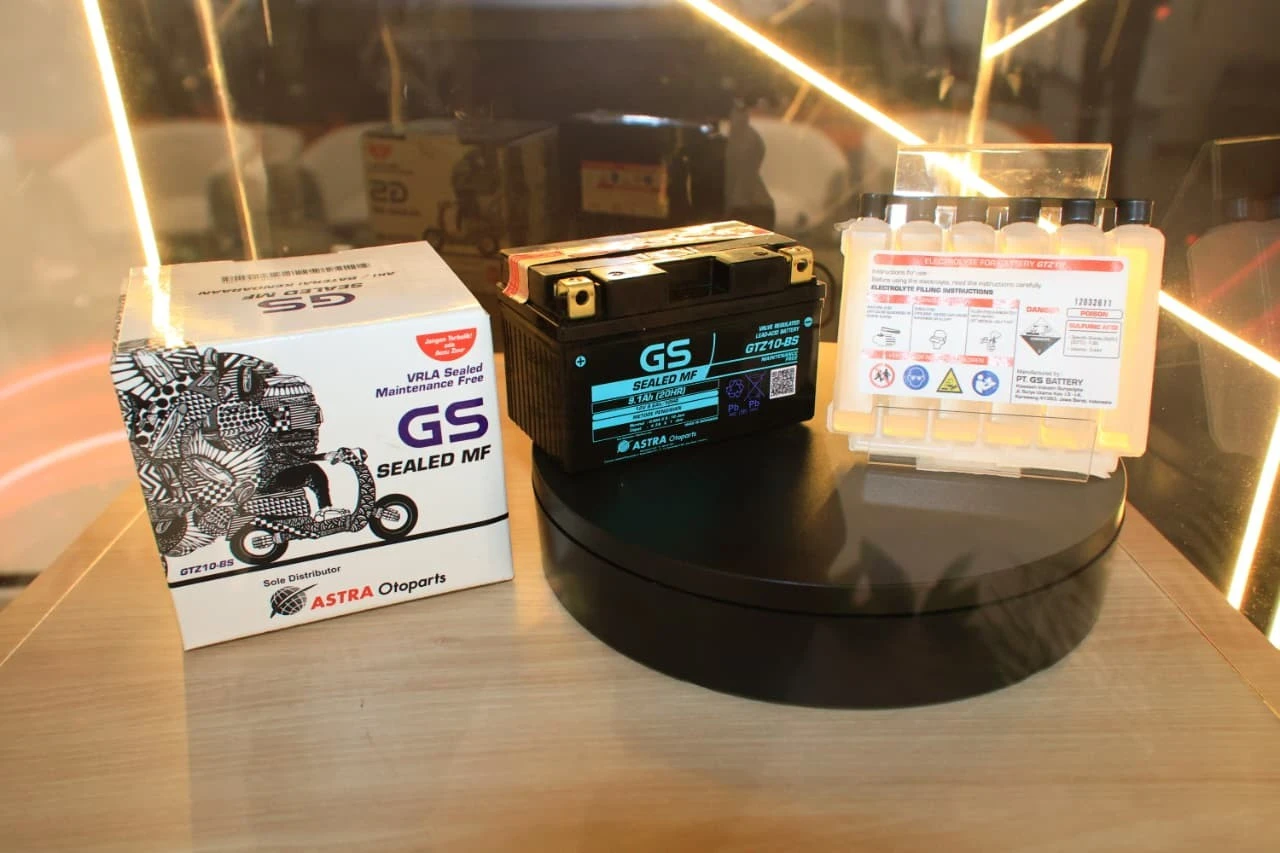 GS Astra Merilis Aki Khusus Big Bike
