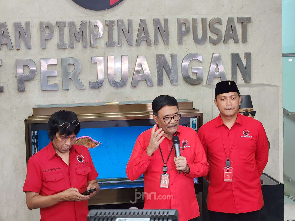 Pihak yang Tak Mau Menurut, PDIP Persilakan Maju Lewat Jalur Independen, Singgung Siapa?