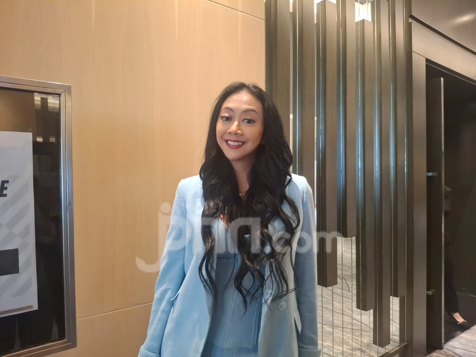 Asri Welas Blak-blakan Jalani Facelift dan Tummy Tuck di Korea Selatan