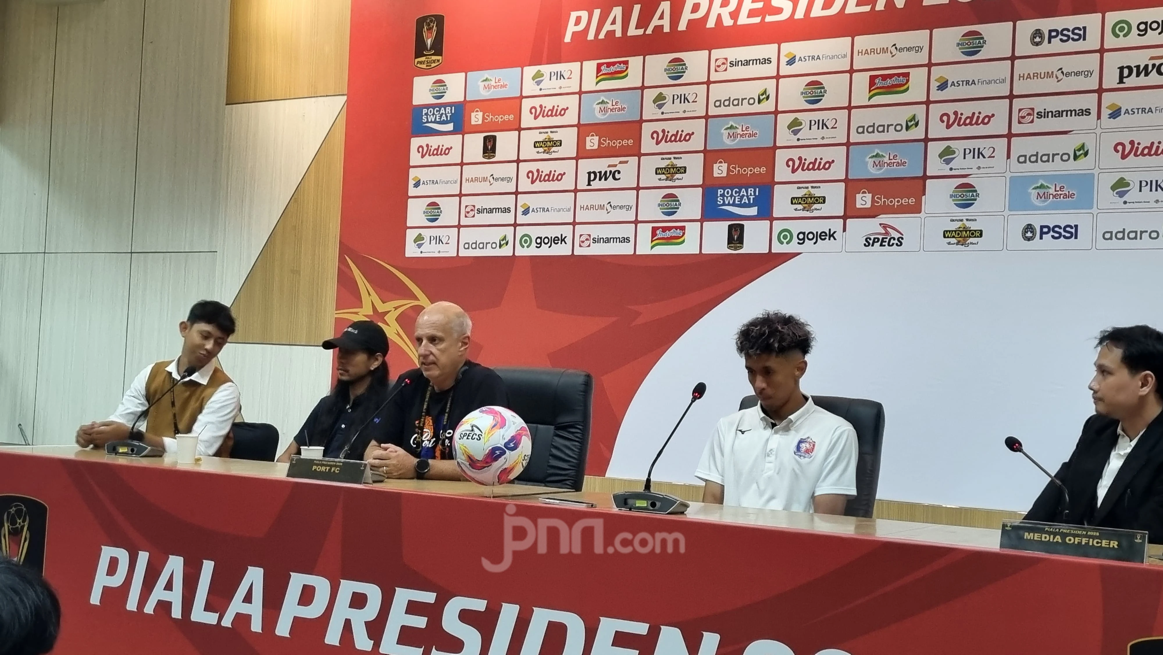 Piala Presiden 2025: Alexandre Gama Ungkap Kunci Sukses Port FC Taklukkan Persib