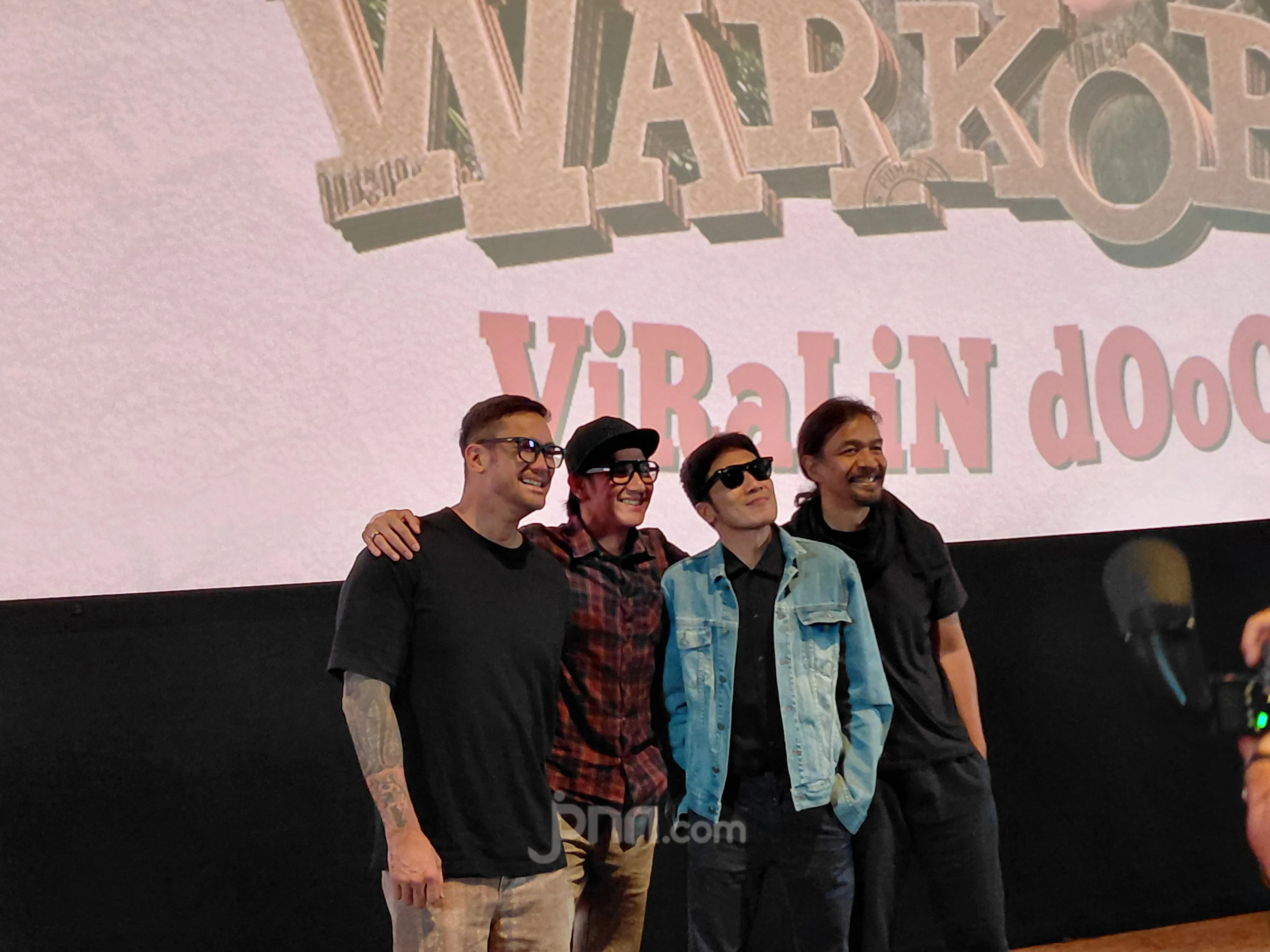 NDOKASIN Siap Tambah Kehebohan Film Warkop DKI Viralin Dong!