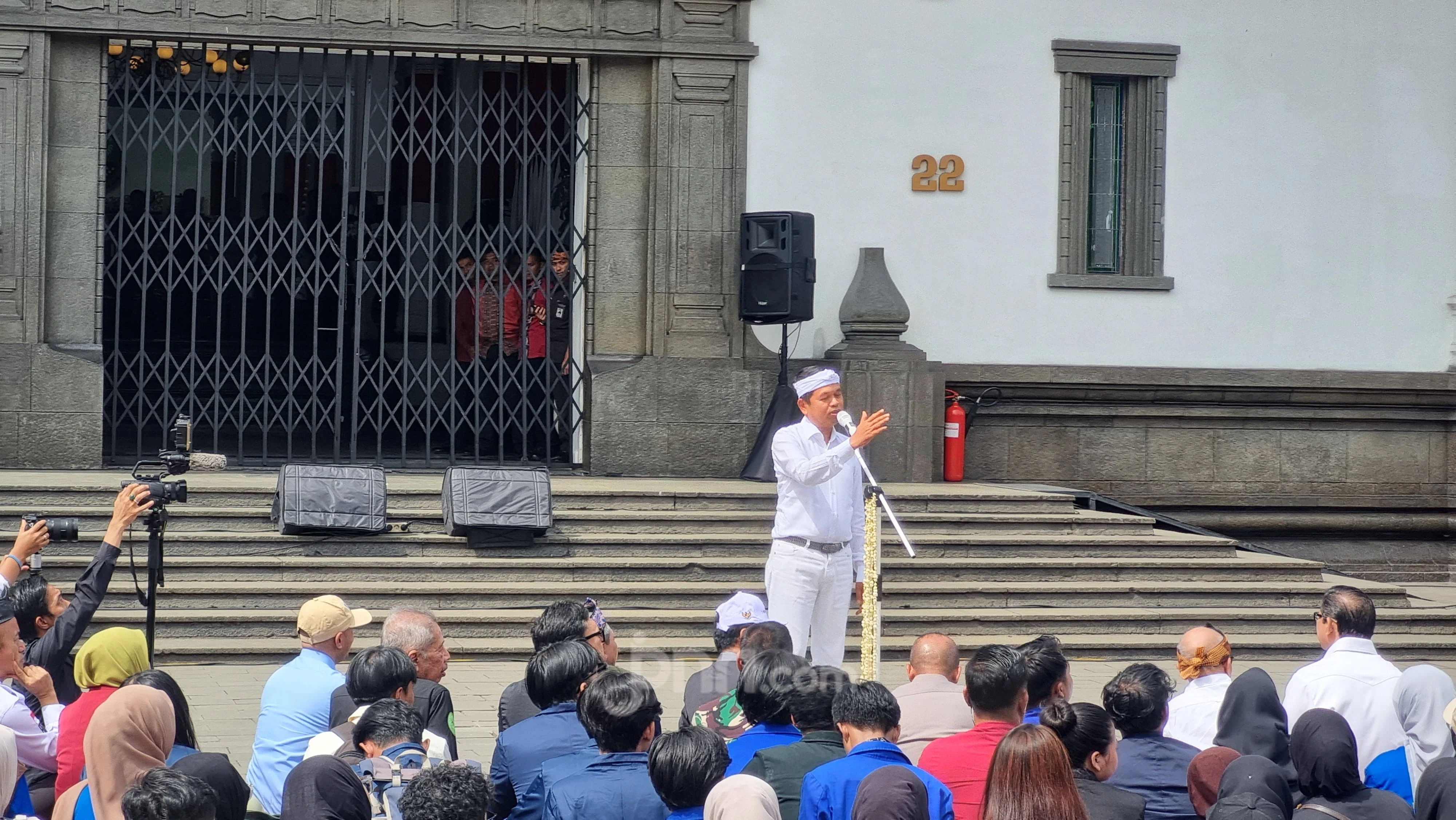 Dedi Mulyadi Minta Polda Jabar Bebaskan Demonstran yang Ditahan, Kapolda Merespons