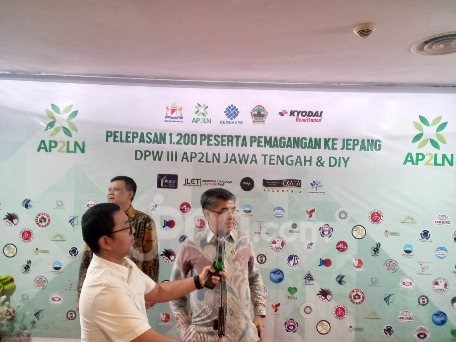 Soal Penghapusan Outsourcing, Menaker Yassierli: Masih Dalam Fase Penyiapan Regulasi