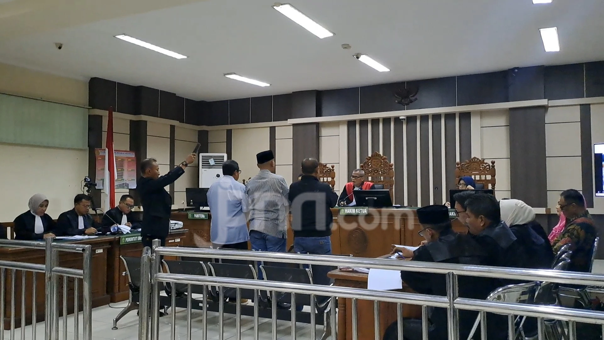 Tiga Saksi dari Gapensi Ungkap Fee 13 Persen Disetor ke Alwin Basri Suami Mbak Ita
