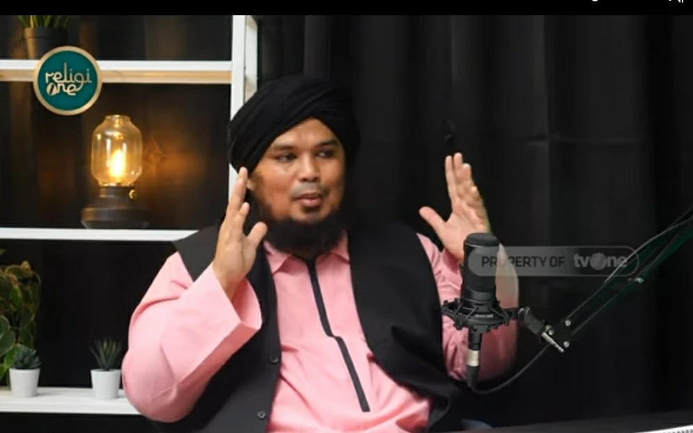 Ustaz Derry Sulaiman Beberkan Perjalanan Spiritual Bobon Sebelum Masuk Islam