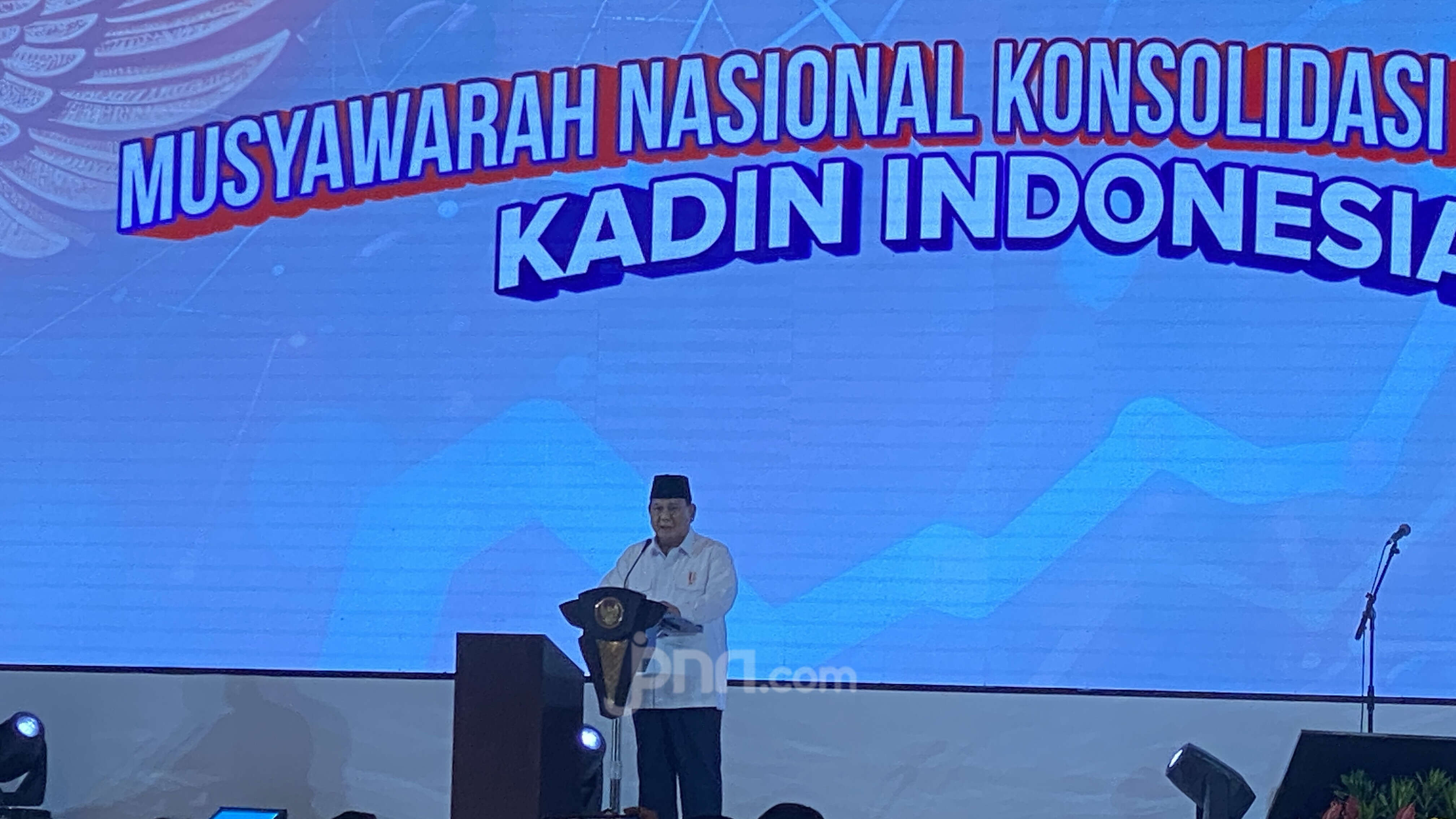 Presiden Prabowo dan Puluhan Menteri Hadiri Pelantikan Ketum Kadin