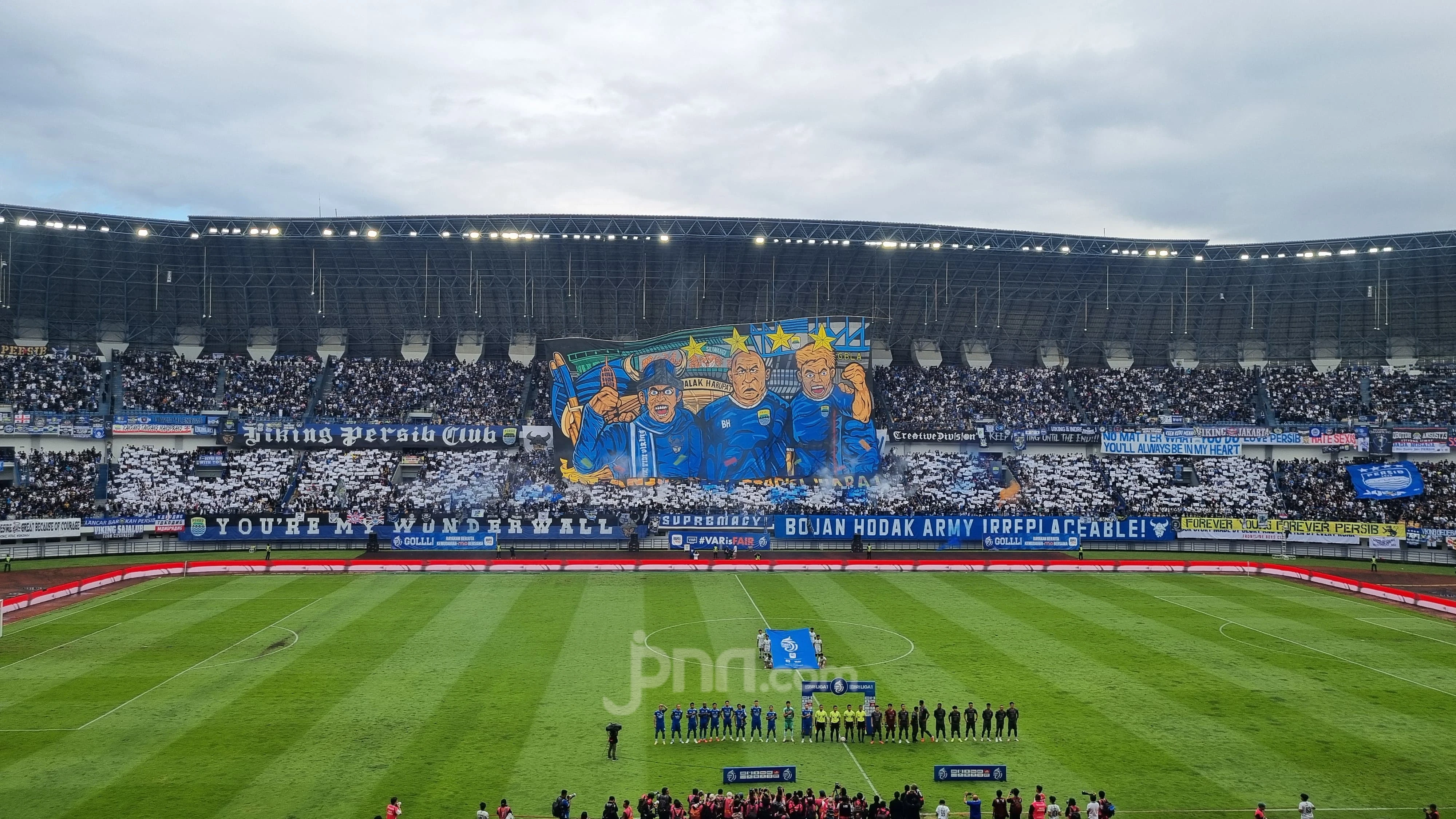 Resmi Berseragam Persib, Julio Cesar Sudah Tak Sabar Bertemu Bobotoh di Stadion