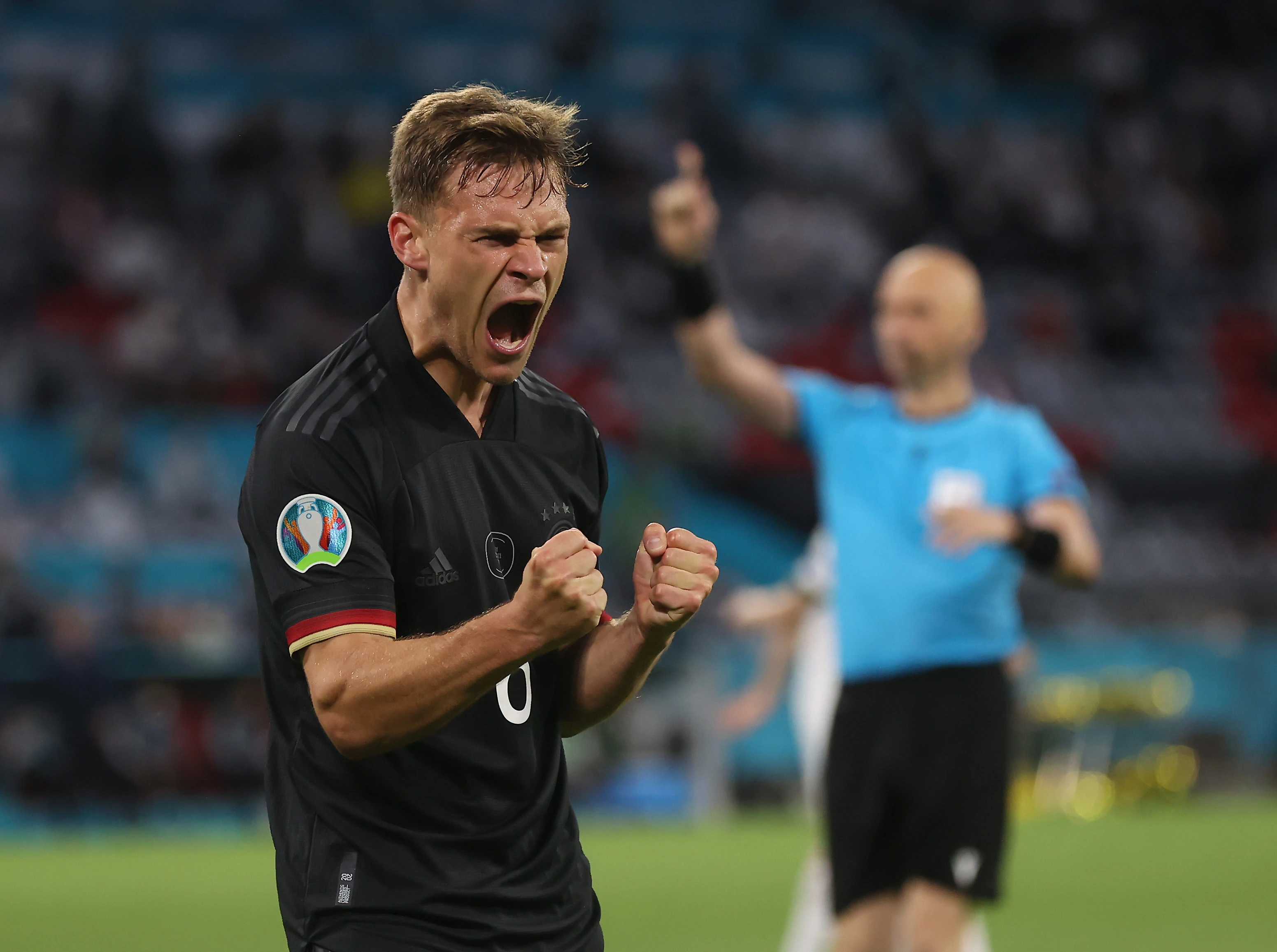 Bayern Muenchen Memperpanjang Kontrak Joshua Kimmich