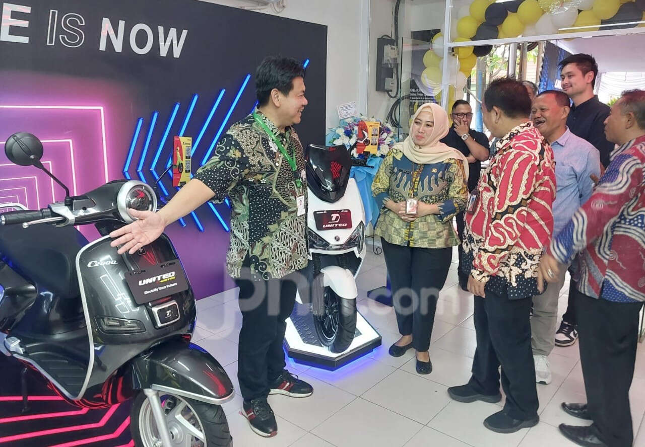 Tancap Gas, United E-Motor Buka Diler Baru di Jakarta Selatan