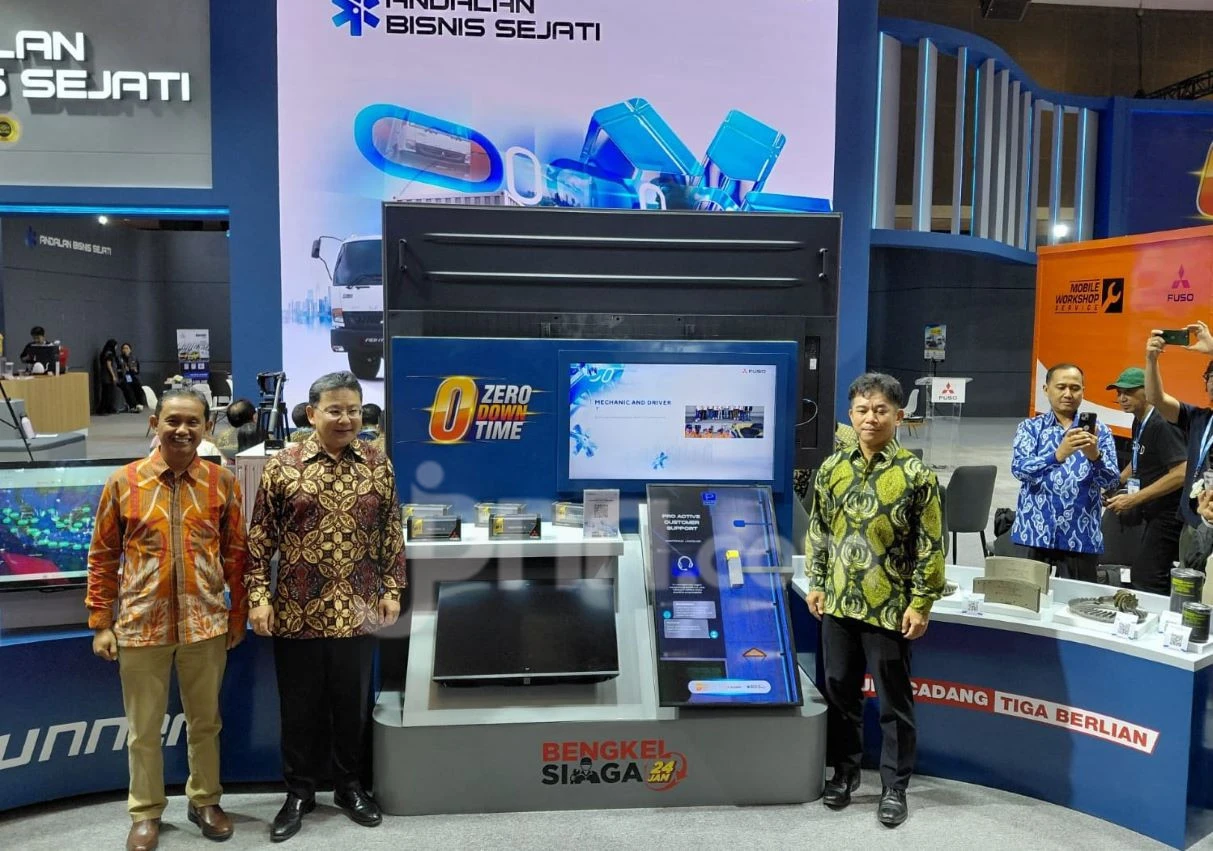 Dukung Logistik RI, Mitsubishi Fuso Hadirkan Ekosistem Zero Down Time di GIICOMVEC 2026