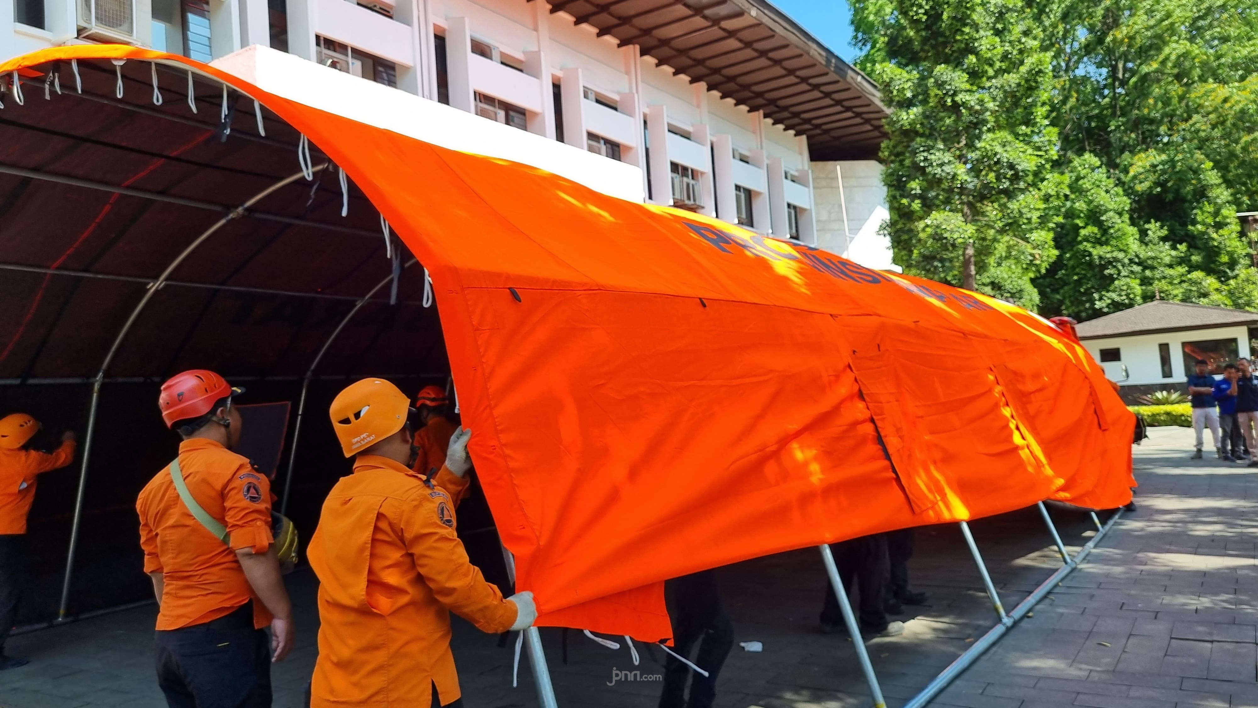 Detik-detik Gedung Sate Diguncang Gempa, Pegawai Loncat dari Ruang Setda